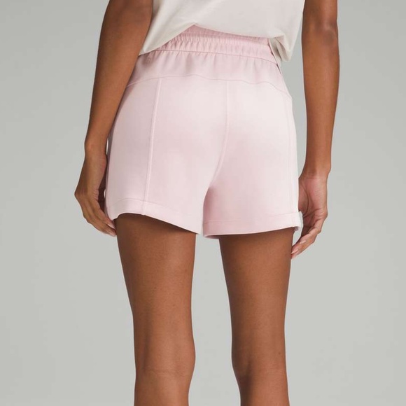 Lululemon Softstreme High-Rise Short 4" in Flush Pink - 8 - Picture 2 of 6